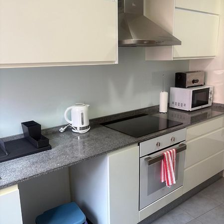Apartamento; En El Camino Con Wifi A Guarda Eksteriør bilde