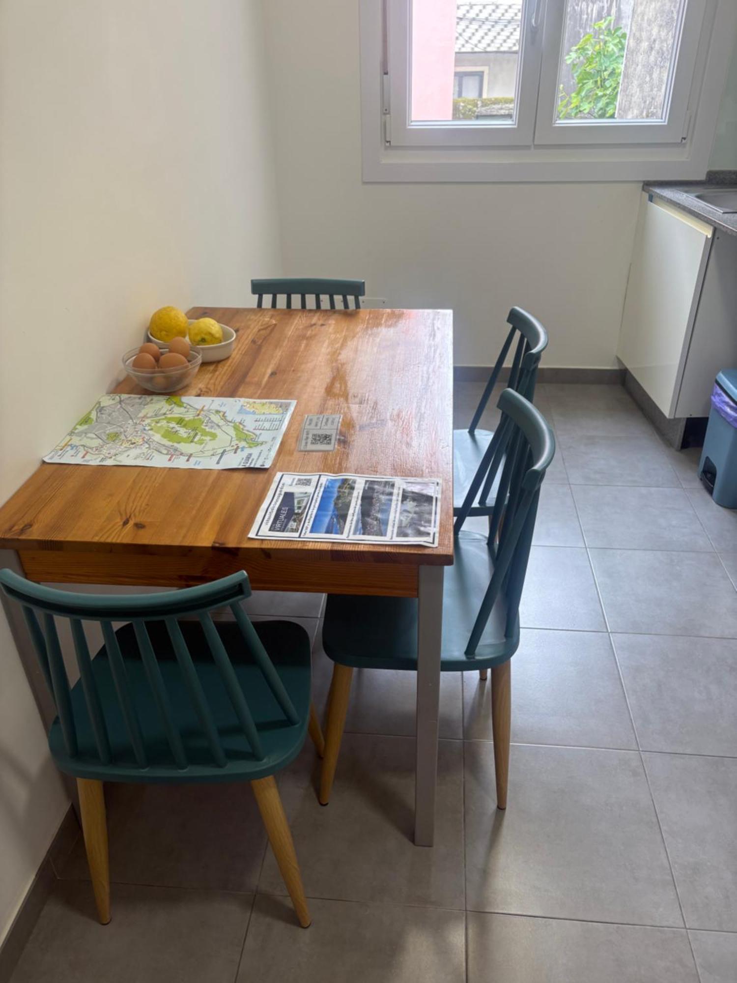 Apartamento; En El Camino Con Wifi A Guarda Eksteriør bilde